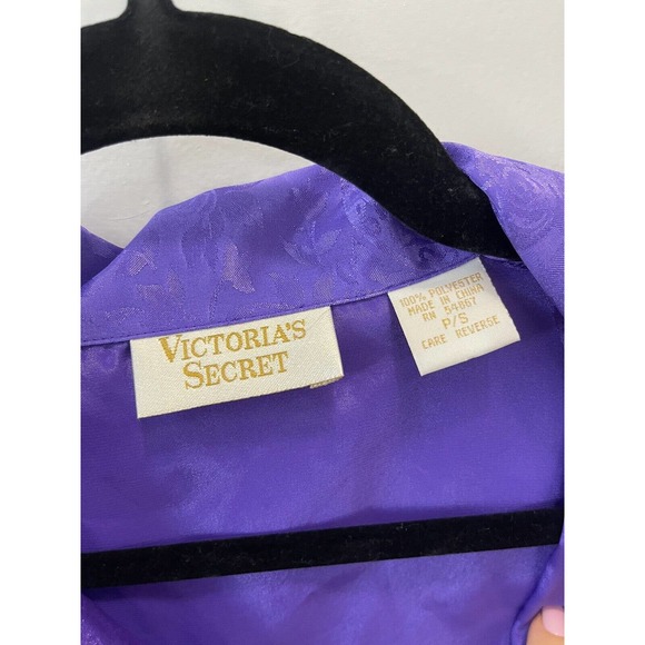 Victoria's Secret Petite Small Vintage Purple Satin Sleep Shirt Gold Label Woman - Picture 3 of 4